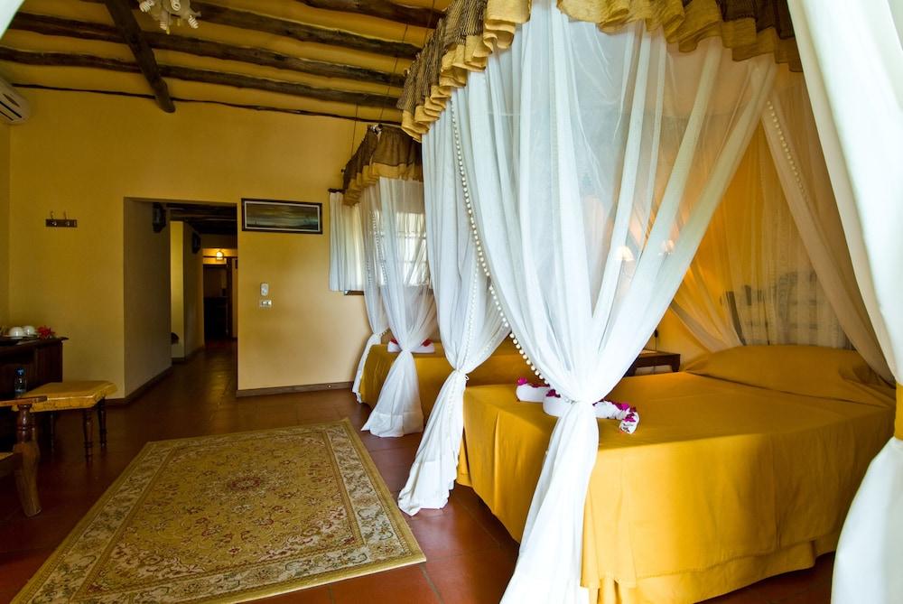 Hotel Karafuu Beach Resort Pingwe Zewnętrze zdjęcie