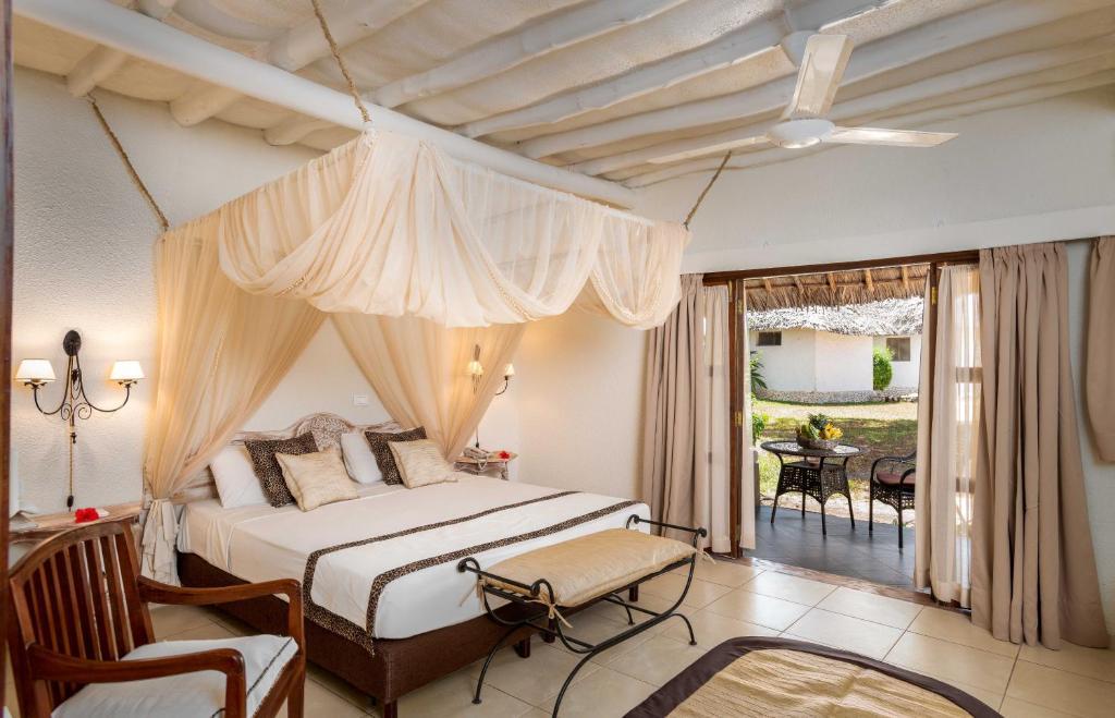 Hotel Karafuu Beach Resort Pingwe Zewnętrze zdjęcie